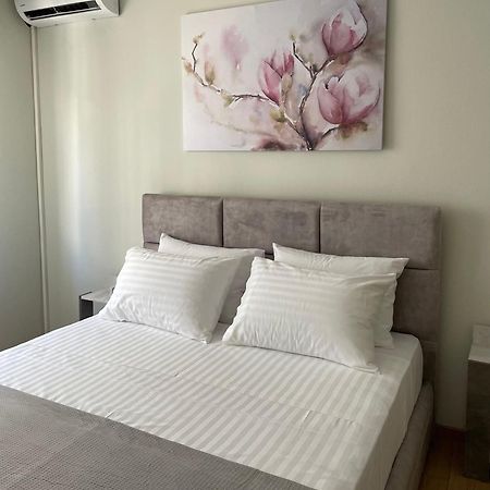 Spacious Apartment Near Panormou Metro أثينا المظهر الخارجي الصورة