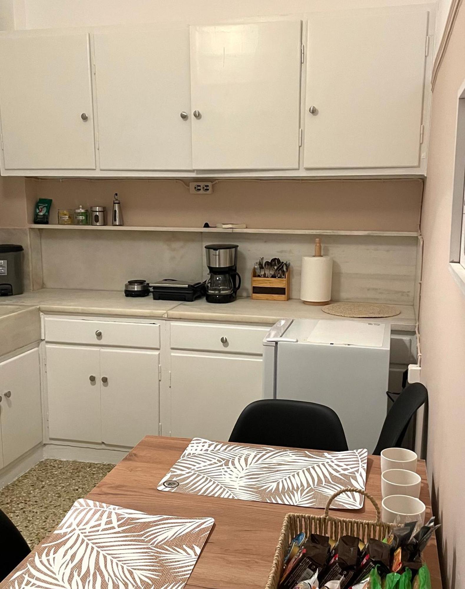 Spacious Apartment Near Panormou Metro أثينا المظهر الخارجي الصورة